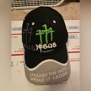 I ❤️ Jesus monster logo hat